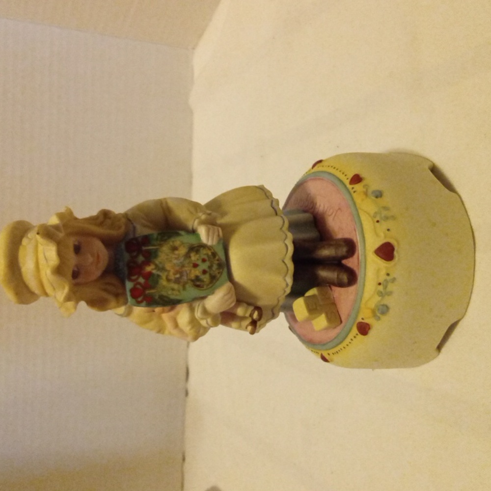 Jan Hagara Shannon 1984 Music Box